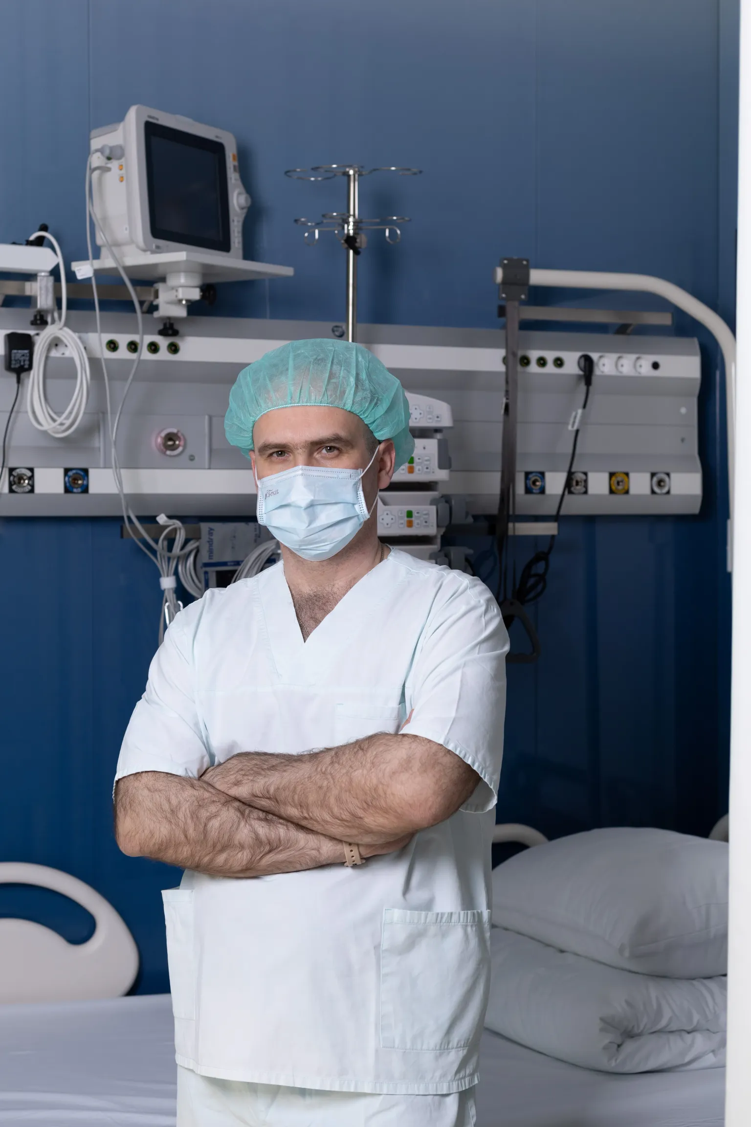 Анестезиологи-реаниматологи контролируют операцию от начала до конца