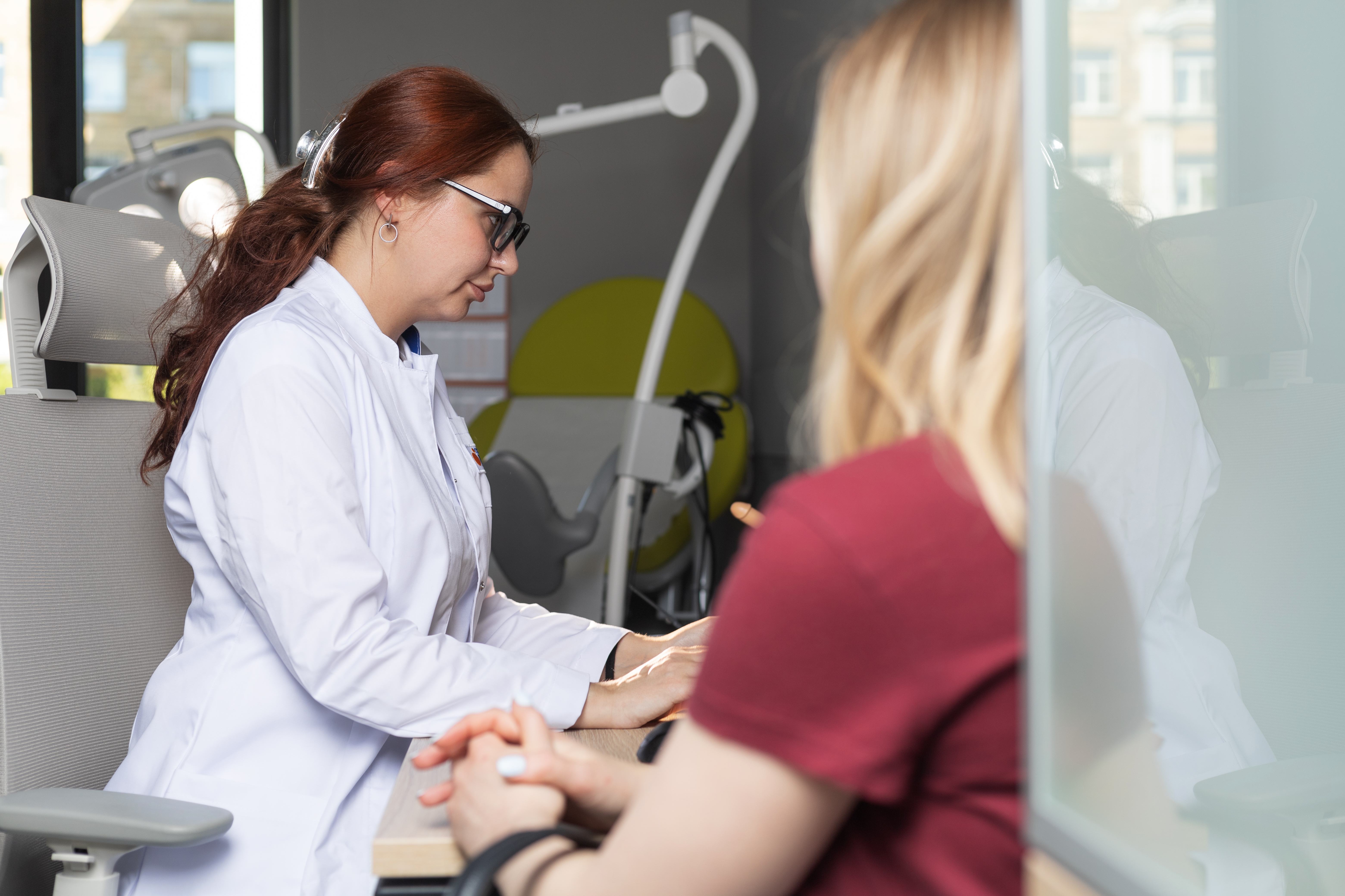 Консультации специалистов 