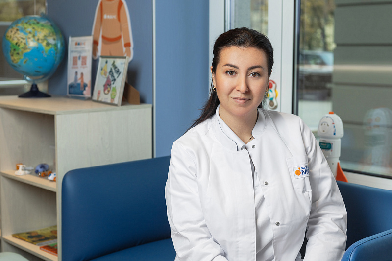 As an orthodontist, I use evidence-based treatment methods combined with an individualized, empathetic approach for each patient.