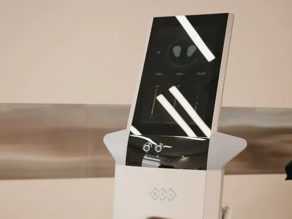 Аппарат EMSCULPT BTL использует технологию высокоинтенсивного фокусированного электромагнитного поля (HIFEM).