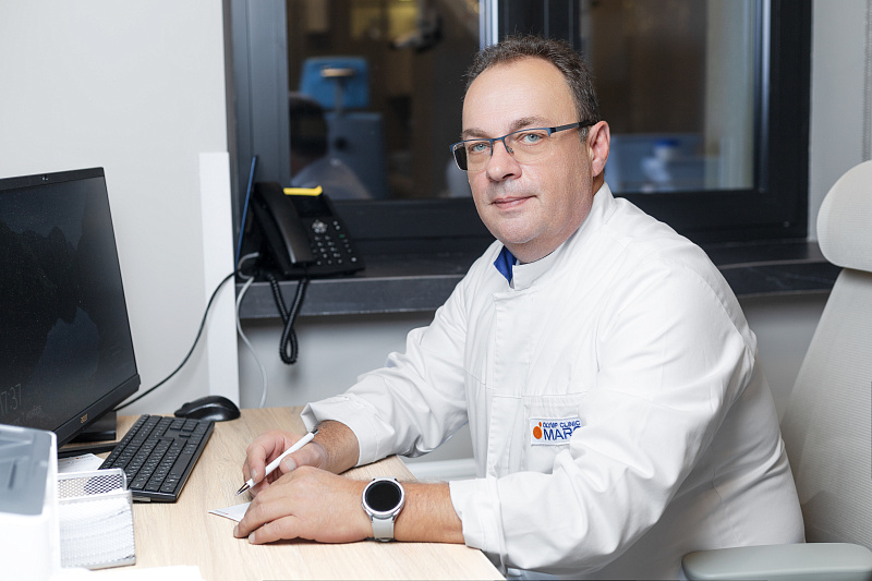 “My work is defined by extensive experience, a comprehensive understanding of global practices in modern maxillofacial surgery, and a personalized approach to patient care”