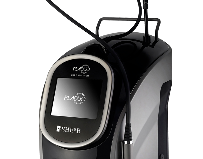 PLADUO использует холодную плазму — особое состояние газа, насыщенное активными формами кислорода и азота. 
