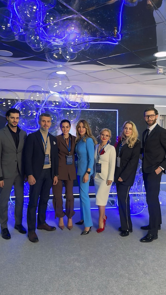 Команда Олимп Клиник на конгрессе ProAgeless 2026