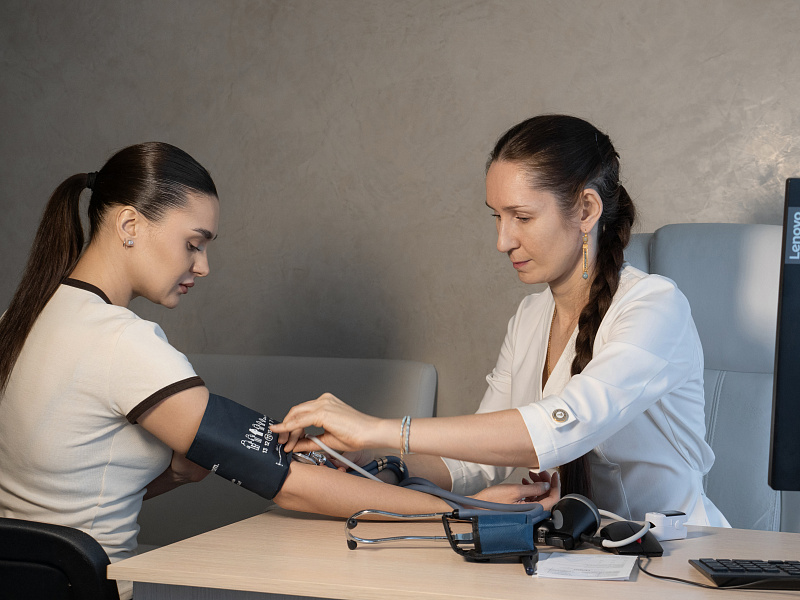 «Работая врачом, я в первую очередь хочу помочь человеку, стараюсь внимательно разобраться в его проблеме и решить ее, руководствуясь данными доказательной медицины»