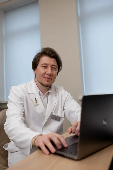 Консультация перед Липофилингом спины