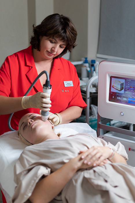 Consultation before Vivace micro-needle RF lifting