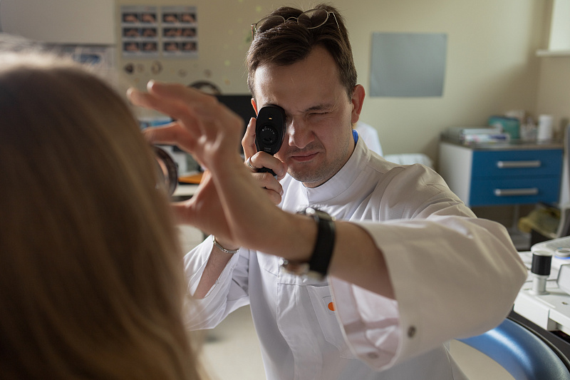 Nikita Bubenin regularly writes articles about eye health
