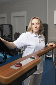 Consultation with a rehabilitation medicine physician